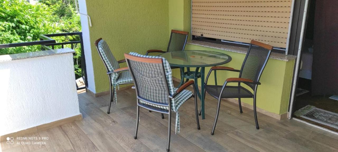 פורץ Apartment Jozefina מראה חיצוני תמונה